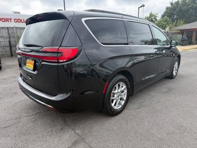 Chrysler Pacifica Touring L FWD 2022