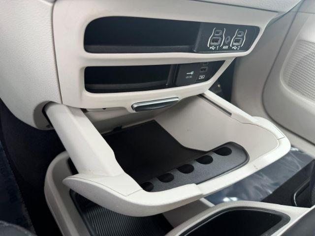 Chrysler Pacifica Touring L FWD 2022