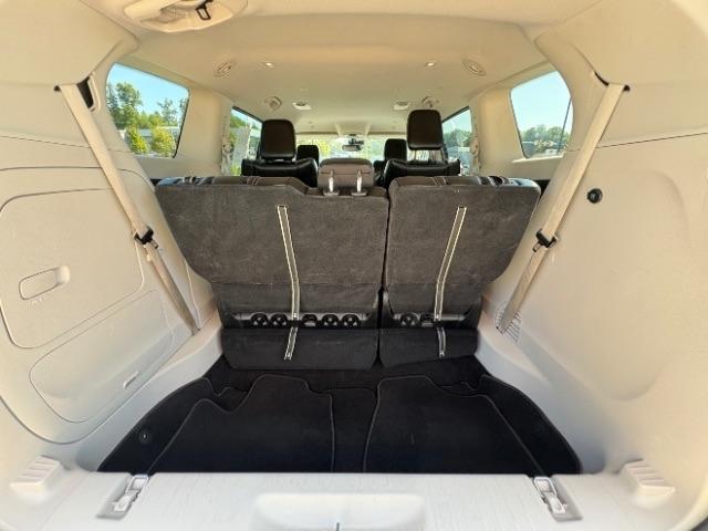 Chrysler Pacifica Hybrid Touring L FWD 2023