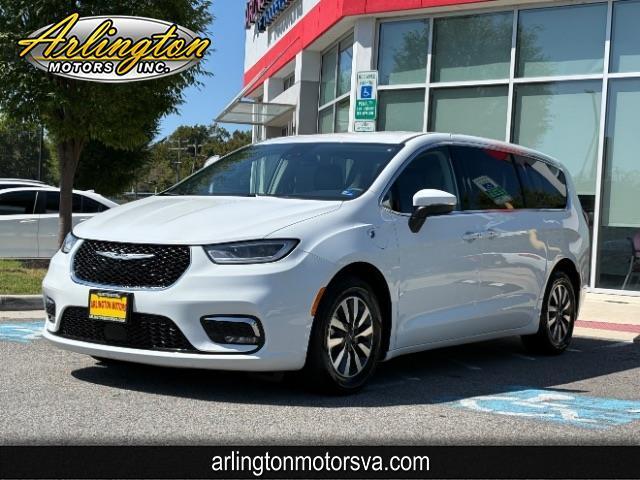 2023 Chrysler Pacifica Hybrid Touring L FWD