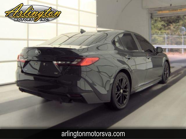 2025 Toyota Camry LE (Natl)