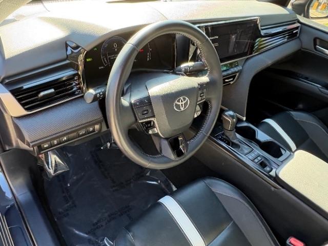 Toyota Camry XLE (Natl) 2025