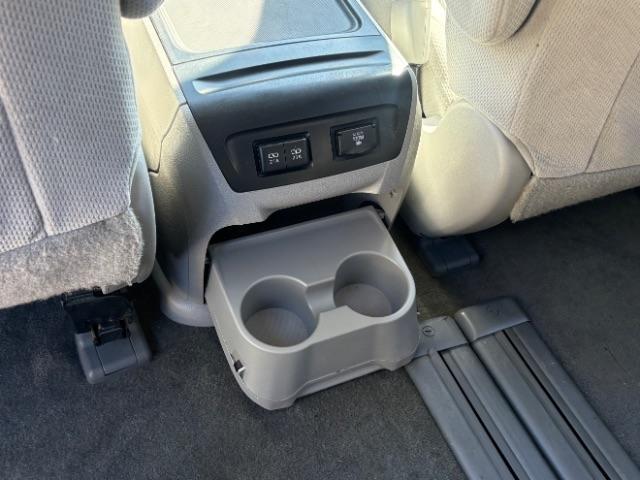 Toyota Sienna LE FWD 8-Passenger (Natl) 2019