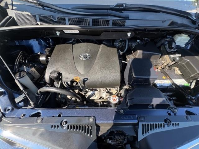 Toyota Sienna LE FWD 8-Passenger (Natl) 2019
