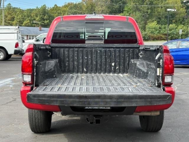 Toyota Tacoma 2WD TRD Off Road Double Cab 5' Bed V6 AT (Natl) 2022