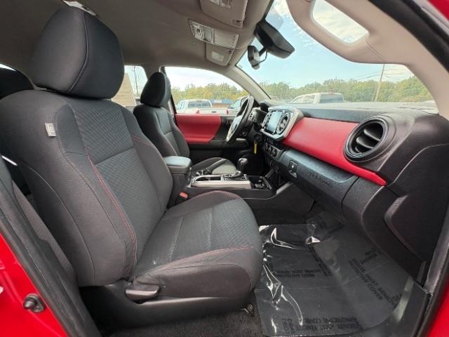 Toyota Tacoma 2WD TRD Off Road Double Cab 5' Bed V6 AT (Natl) 2022