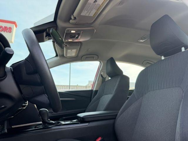 Toyota Camry XLE (Natl) 2025