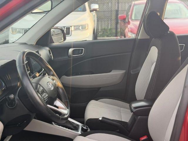 Hyundai Venue SEL IVT 2025