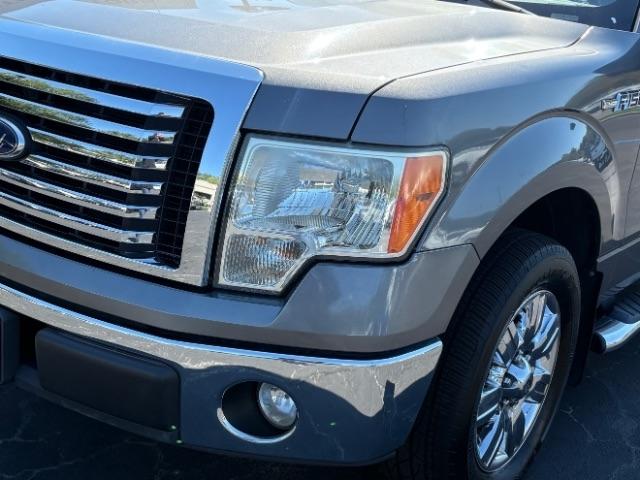 Ford F-150 2WD SuperCrew 145" Platinum 2011