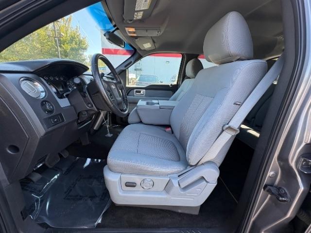 Ford F-150 2WD SuperCrew 145" Platinum 2011