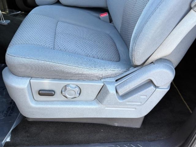 Ford F-150 2WD SuperCrew 145" Platinum 2011