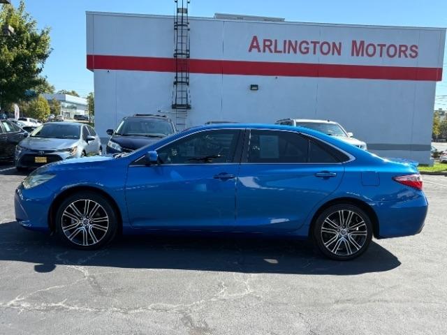 Toyota Camry 4dr Sdn I4 Auto SE w/Special Edition Pkg (Natl) 2016