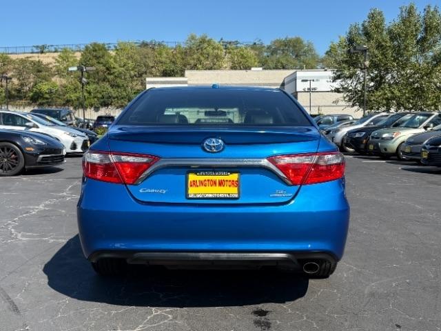 Toyota Camry 4dr Sdn I4 Auto SE w/Special Edition Pkg (Natl) 2016