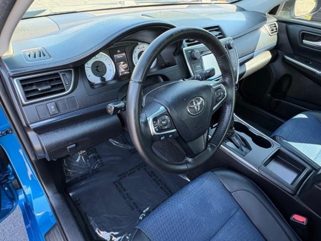Toyota Camry 4dr Sdn I4 Auto SE w/Special Edition Pkg (Natl) 2016