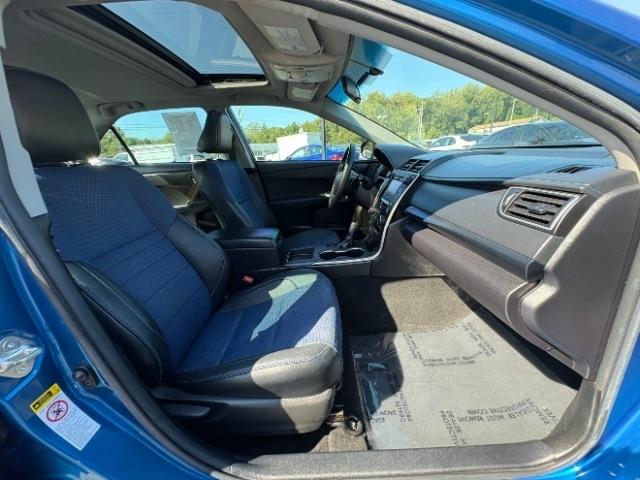 Toyota Camry 4dr Sdn I4 Auto SE w/Special Edition Pkg (Natl) 2016