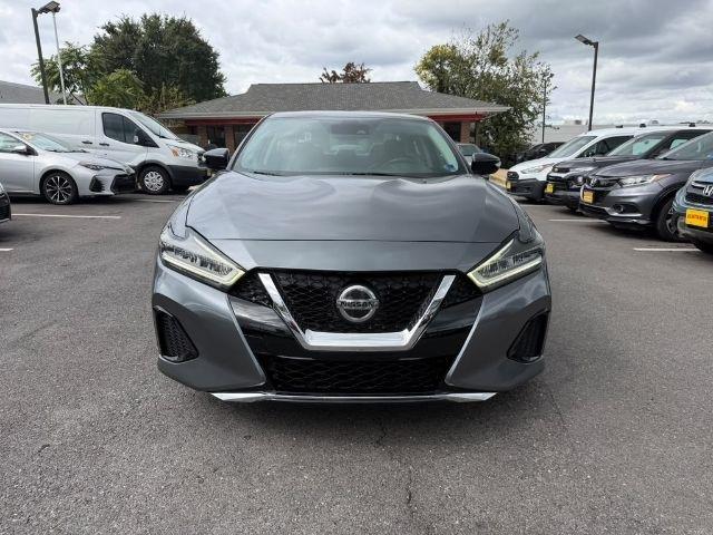 Nissan Maxima SV 3.5L 2020