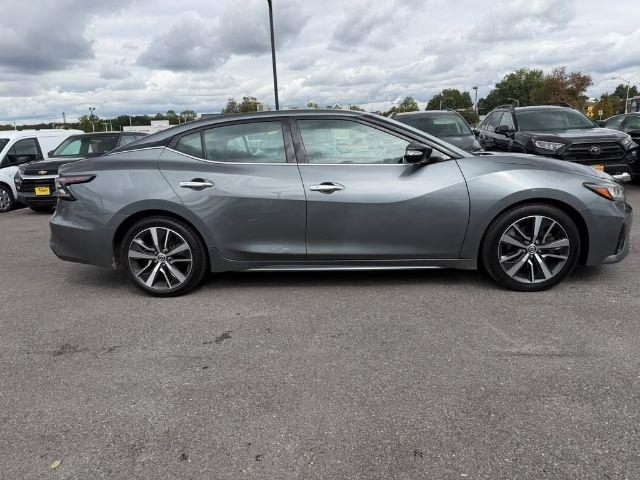 Nissan Maxima SV 3.5L 2020