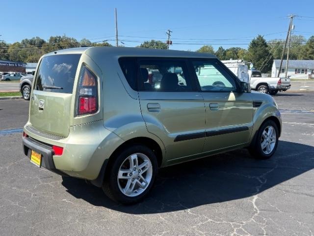 Kia Soul 5dr Wgn Auto + 2010