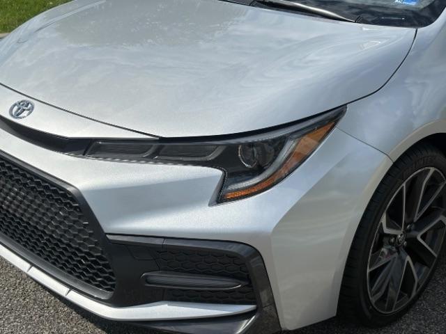 Toyota Corolla SE Nightshade CVT (Natl) 2022