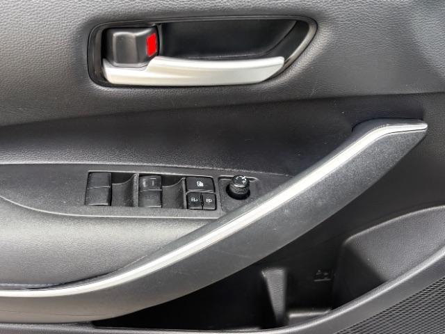 Toyota Corolla SE Nightshade CVT (Natl) 2022