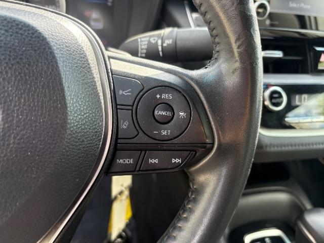 Toyota Corolla SE Nightshade CVT (Natl) 2022