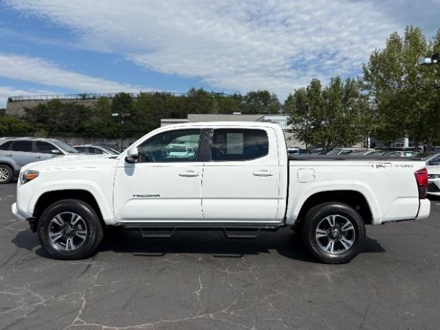 Toyota Tacoma 2WD TRD Off Road Double Cab 5' Bed V6 AT (Natl) 2019