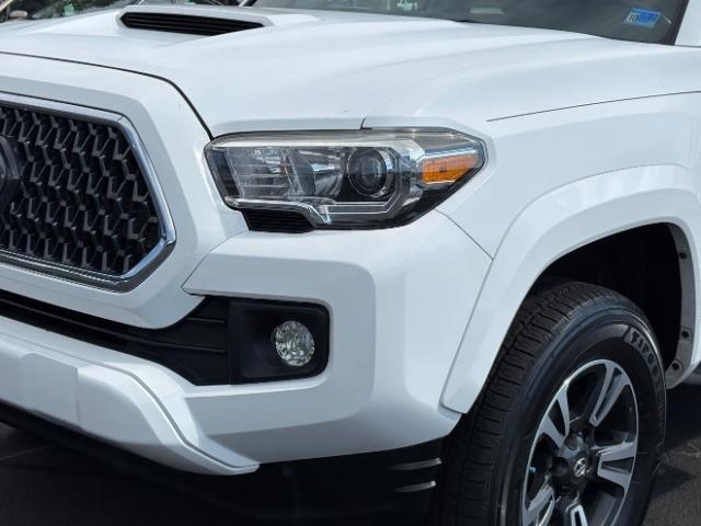 Toyota Tacoma 2WD TRD Off Road Double Cab 5' Bed V6 AT (Natl) 2019