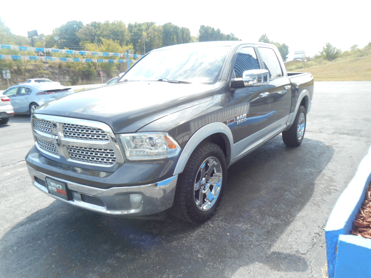 RAM 1500 2WD Crew Cab 140.5" Laramie 2014 RAM 1500 2WD Crew Cab 140.5" Laramie 2014