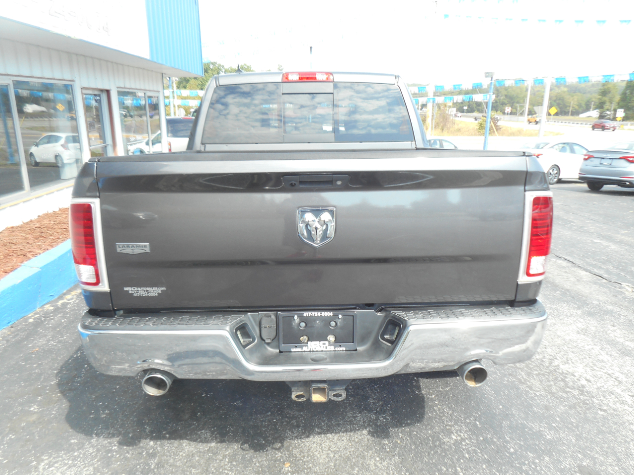 RAM 1500 2WD Crew Cab 140.5" Laramie 2014 RAM 1500 2WD Crew Cab 140.5" Laramie 2014