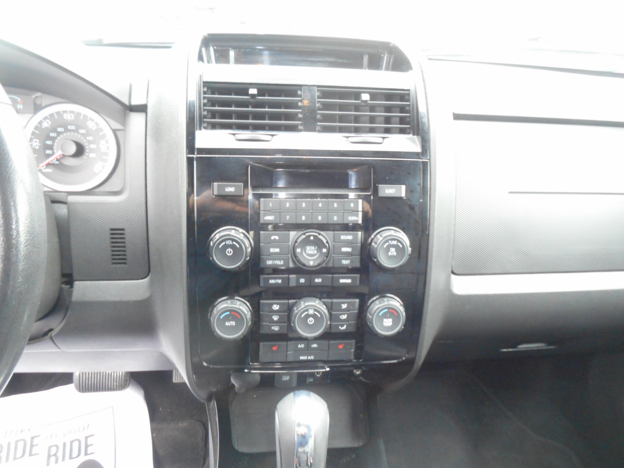 Ford Escape FWD 4dr Limited 2012