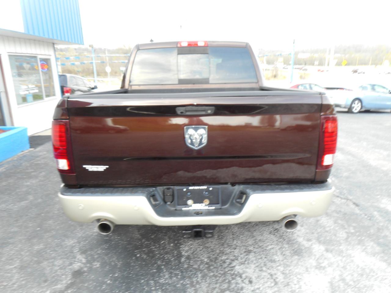 RAM 1500 4WD Crew Cab 140.5" Longhorn 2014