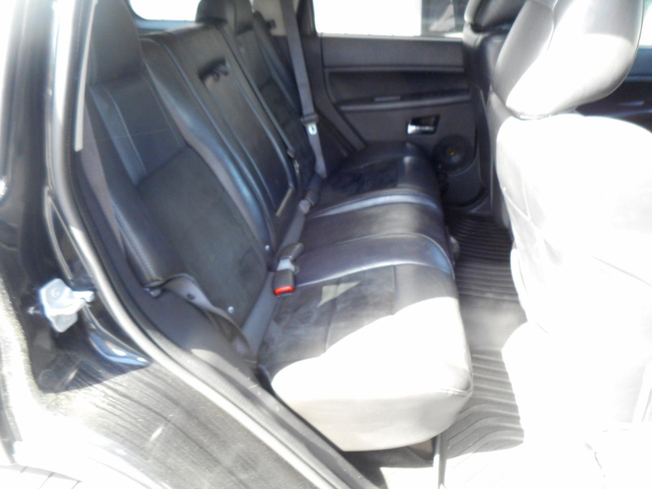 Jeep Grand Cherokee 4WD 4dr SRT8 2010