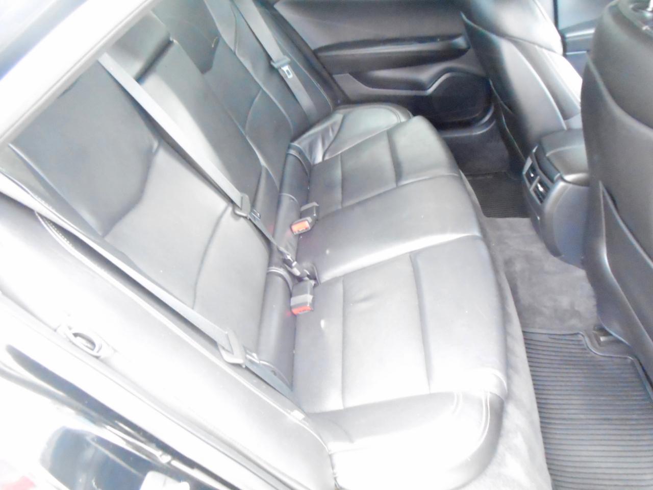 Cadillac ATS 4dr Sdn 2.0L Performance RWD 2013