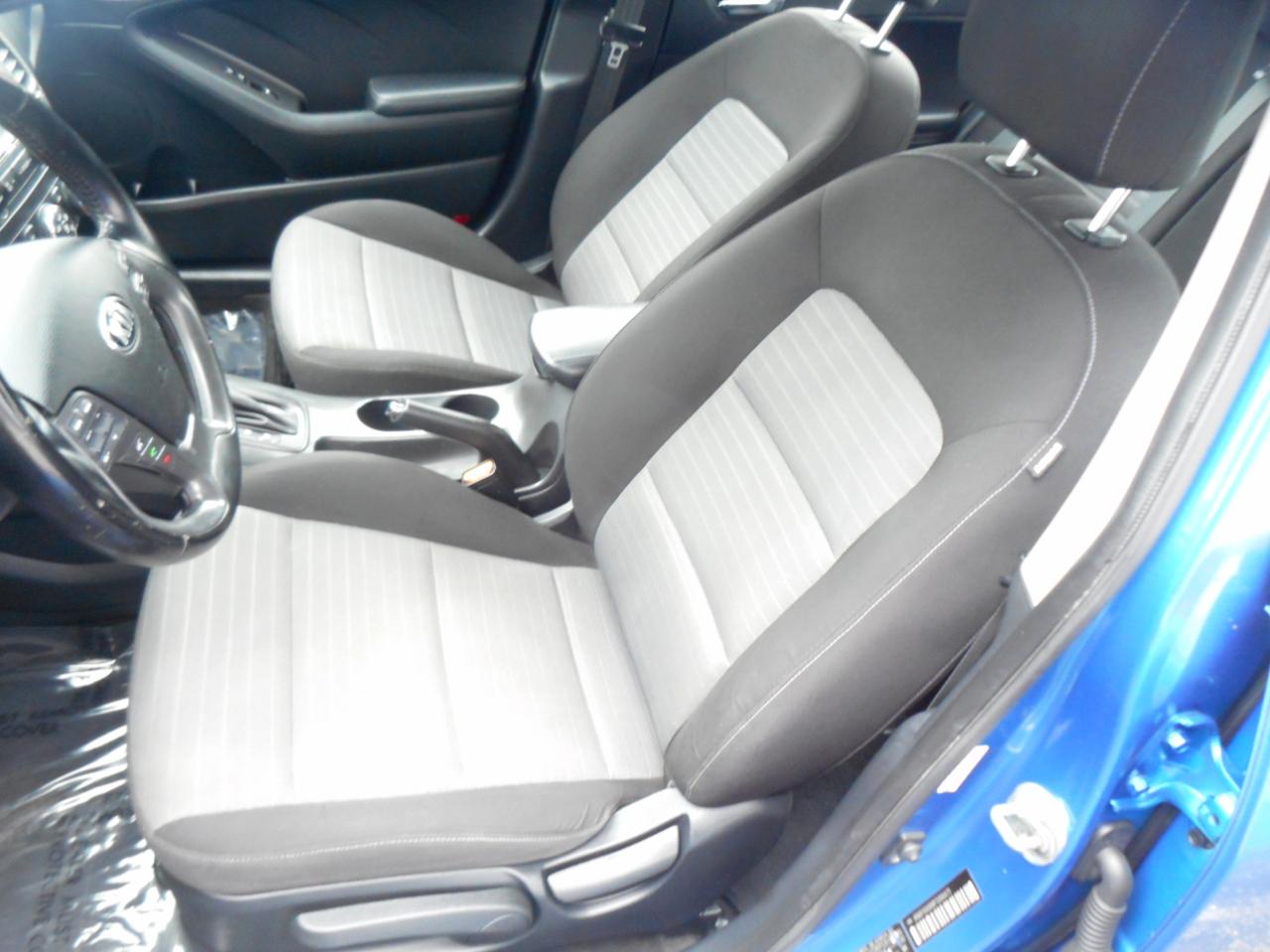 Kia Forte 4dr Sdn Auto EX 2015