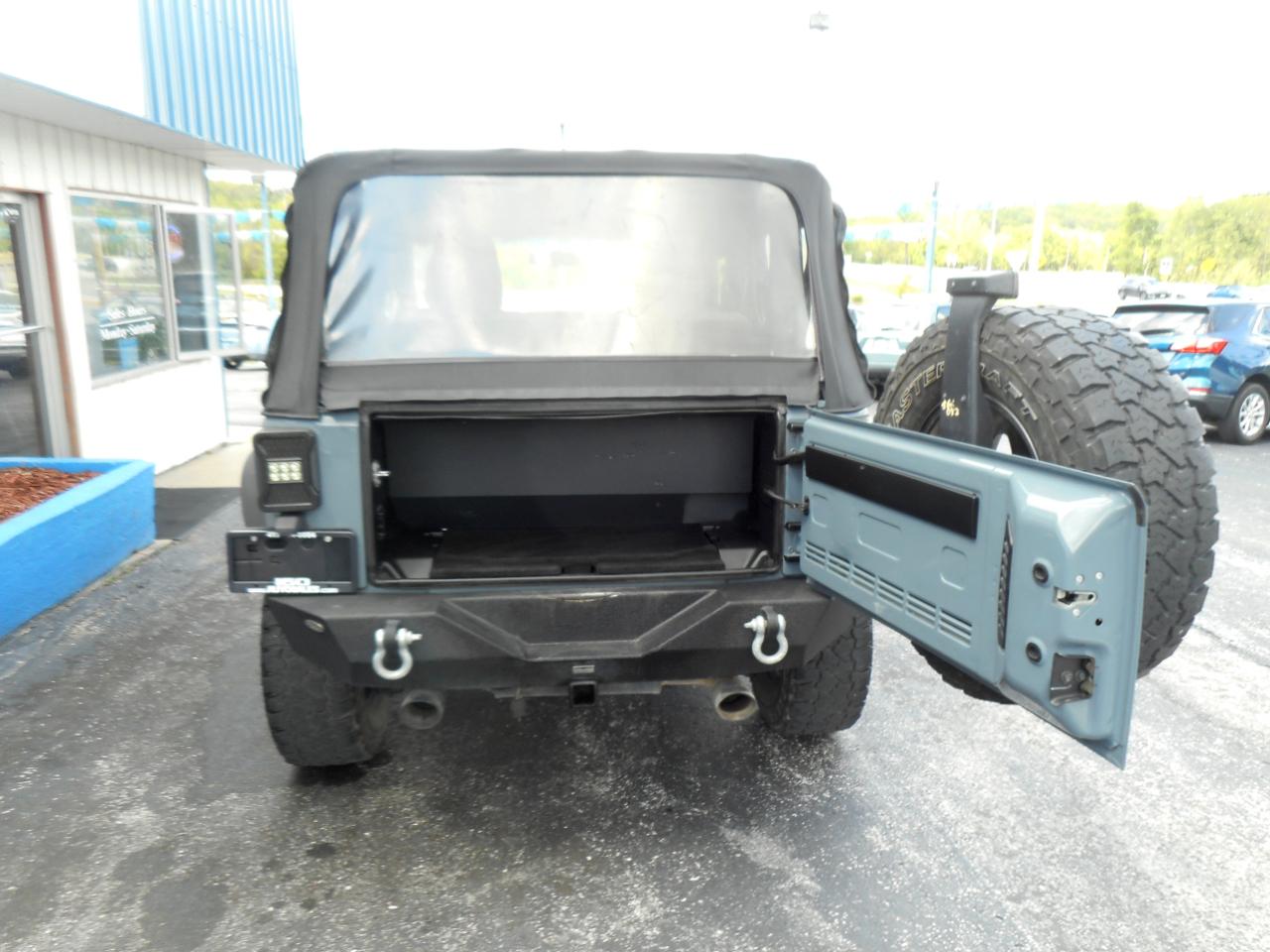 Jeep Wrangler 4WD 2dr Sport 2015