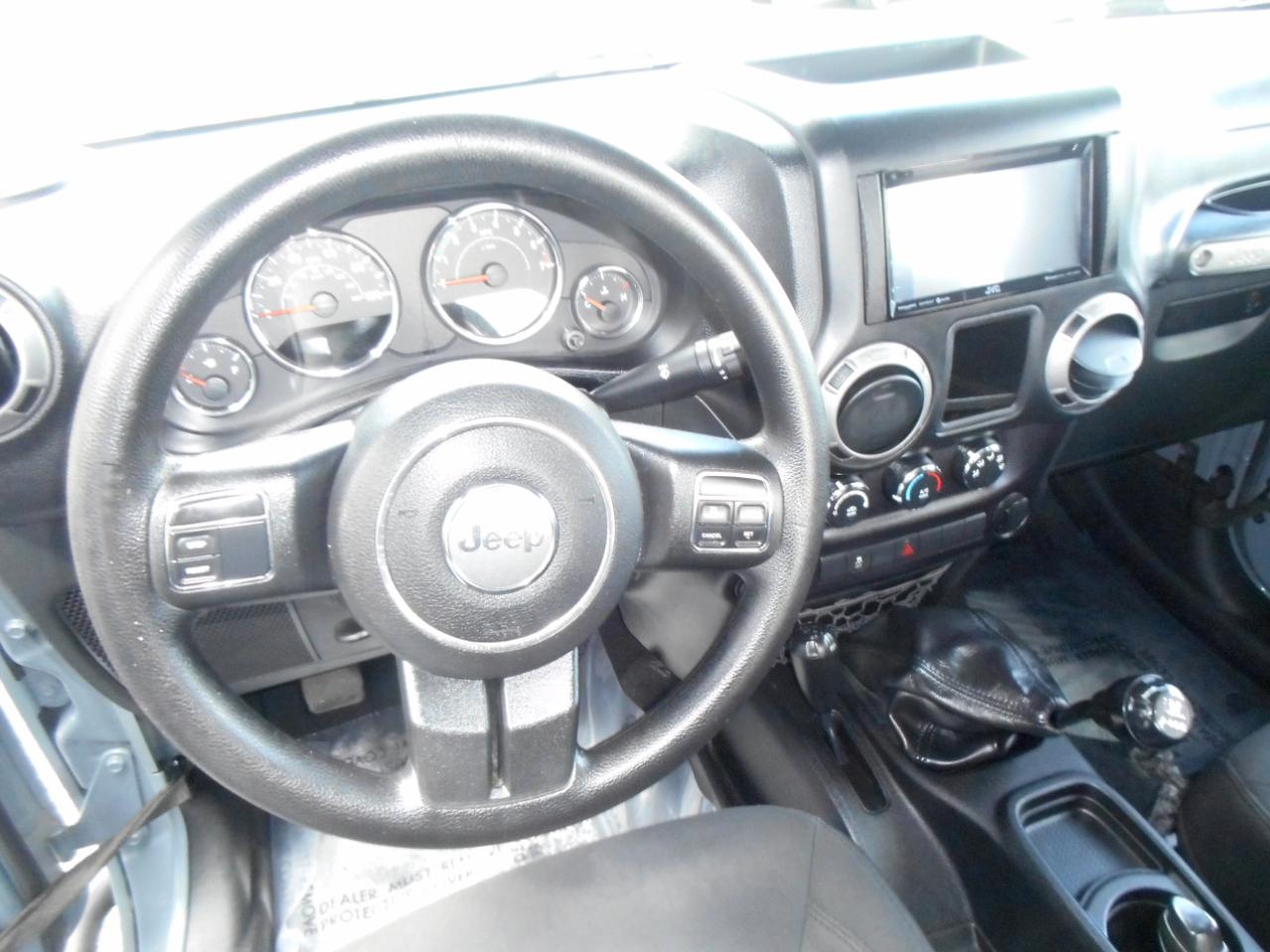 Jeep Wrangler 4WD 2dr Sport 2015