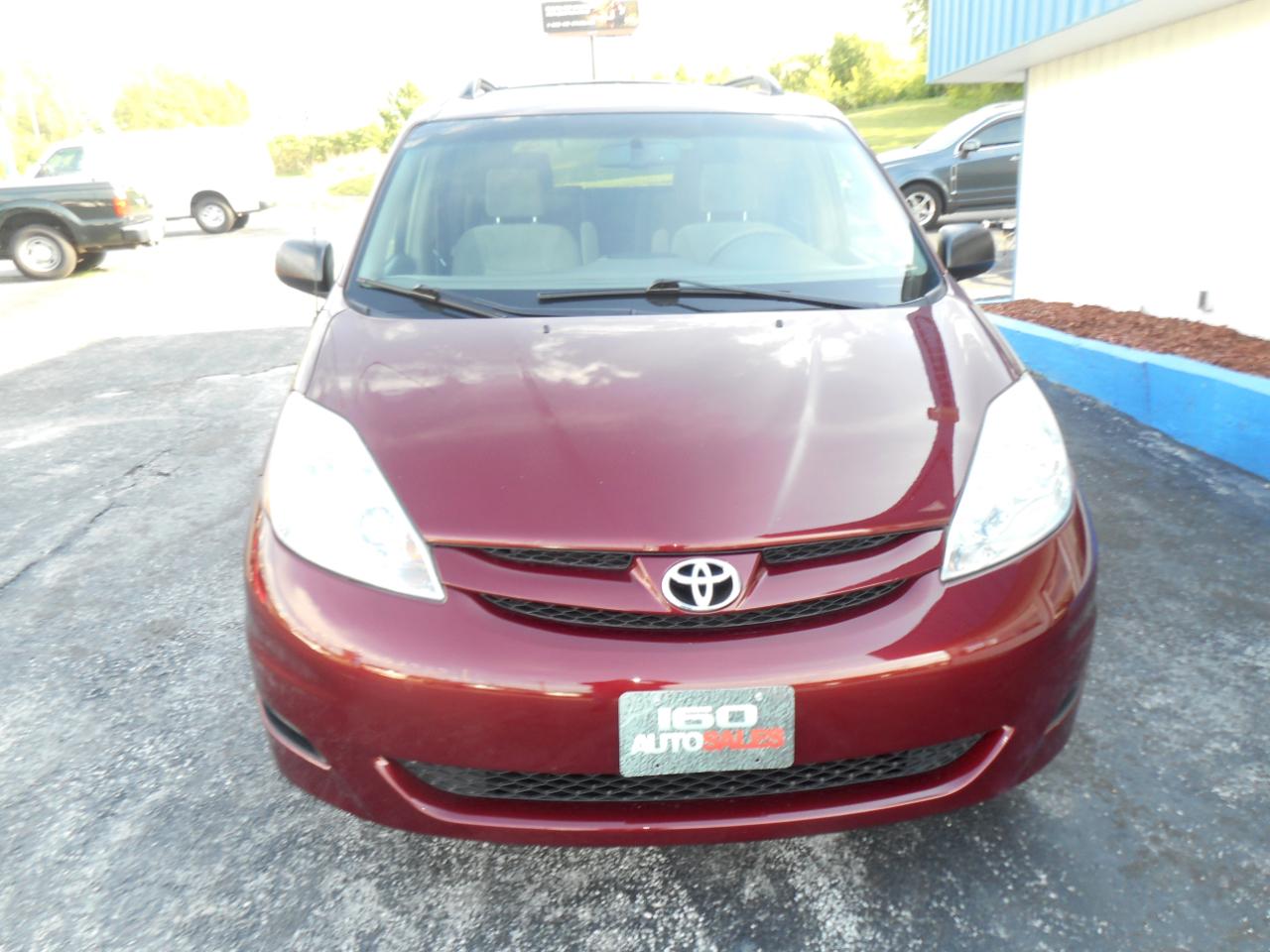 Toyota Sienna 5dr 7-Passenger Van CE FWD (Natl) 2007