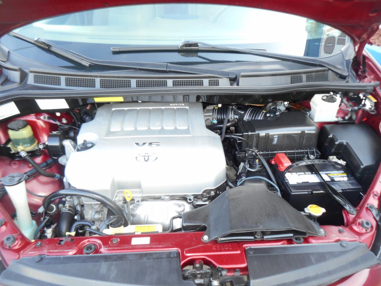 Toyota Sienna 5dr 7-Passenger Van CE FWD (Natl) 2007