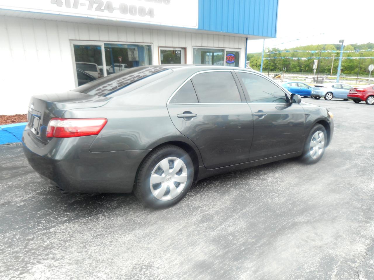 Toyota Camry 4dr Sdn I4 Man LE (Natl) 2008