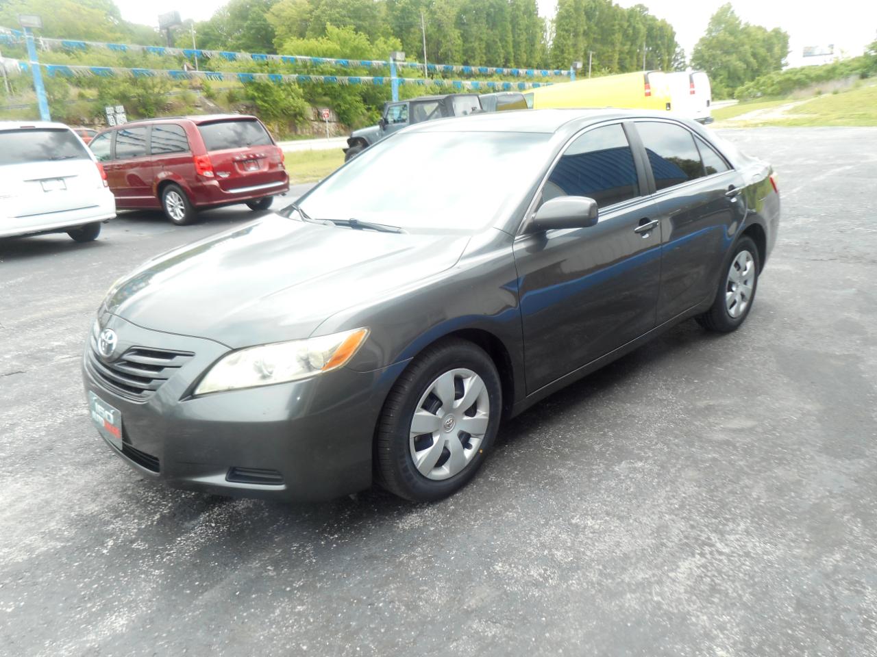Toyota Camry 4dr Sdn I4 Man LE (Natl) 2008