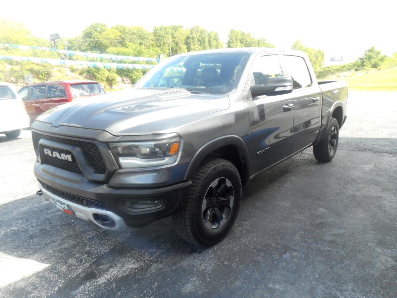 RAM 1500 Rebel 4x4 Crew Cab 5'7" Box 2019