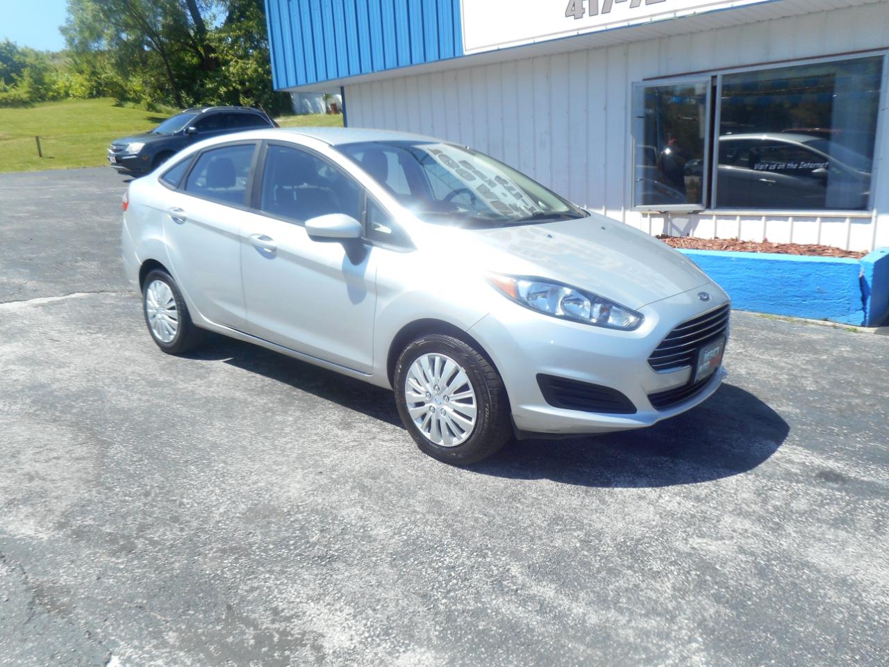 Ford Fiesta S Sedan 2017