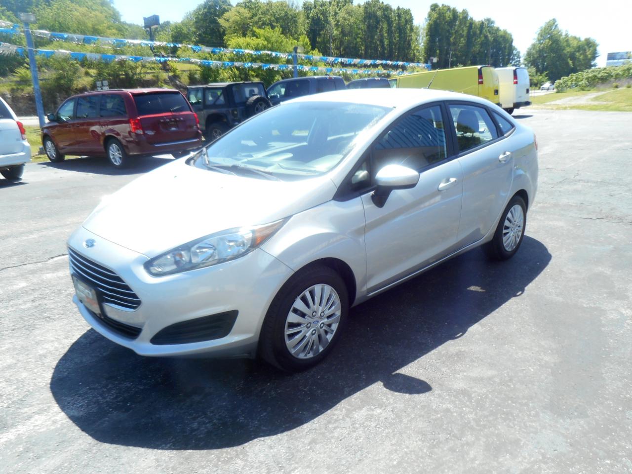 Ford Fiesta S Sedan 2017