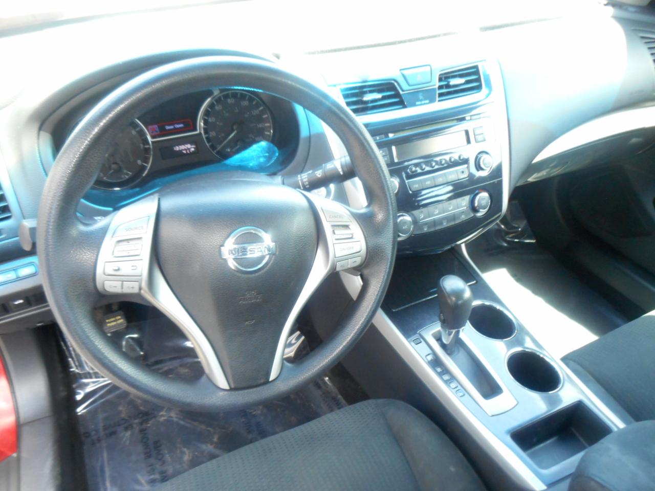 Nissan Altima 4dr Sdn I4 2.5 S 2014