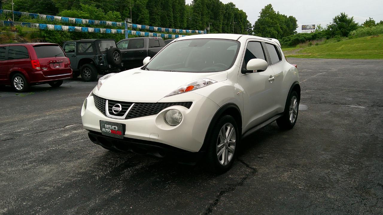 Nissan Juke 5dr Wgn CVT SV FWD 2013