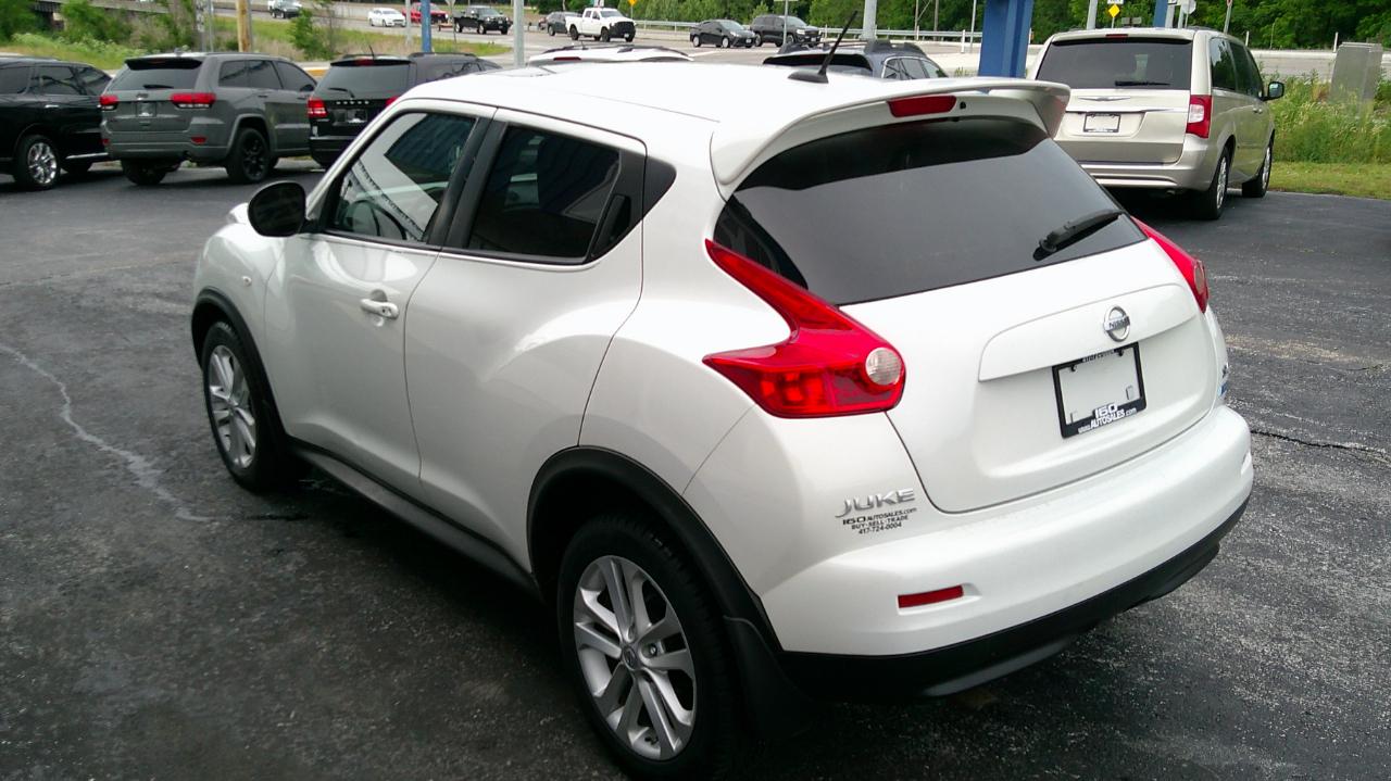 Nissan Juke 5dr Wgn CVT SV FWD 2013