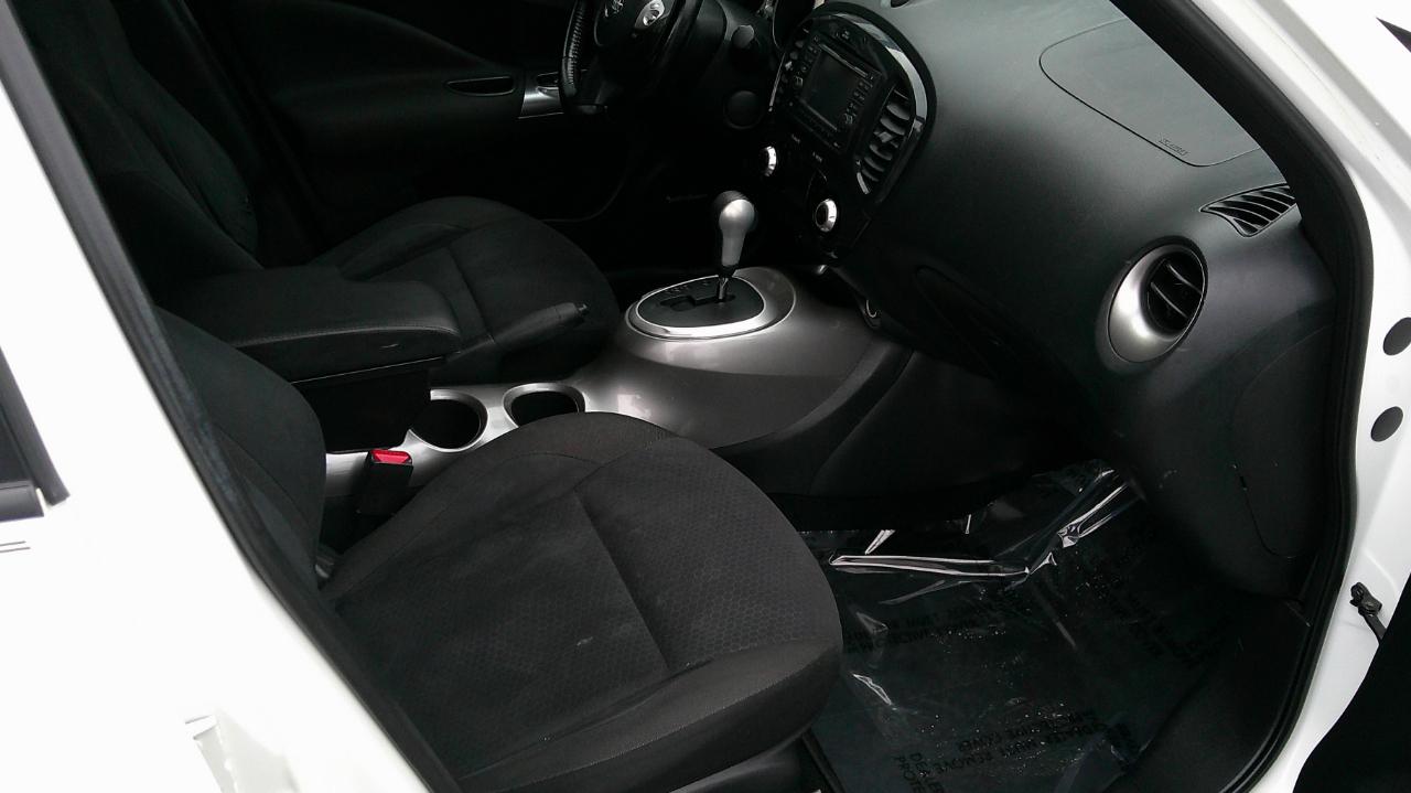 Nissan Juke 5dr Wgn CVT SV FWD 2013