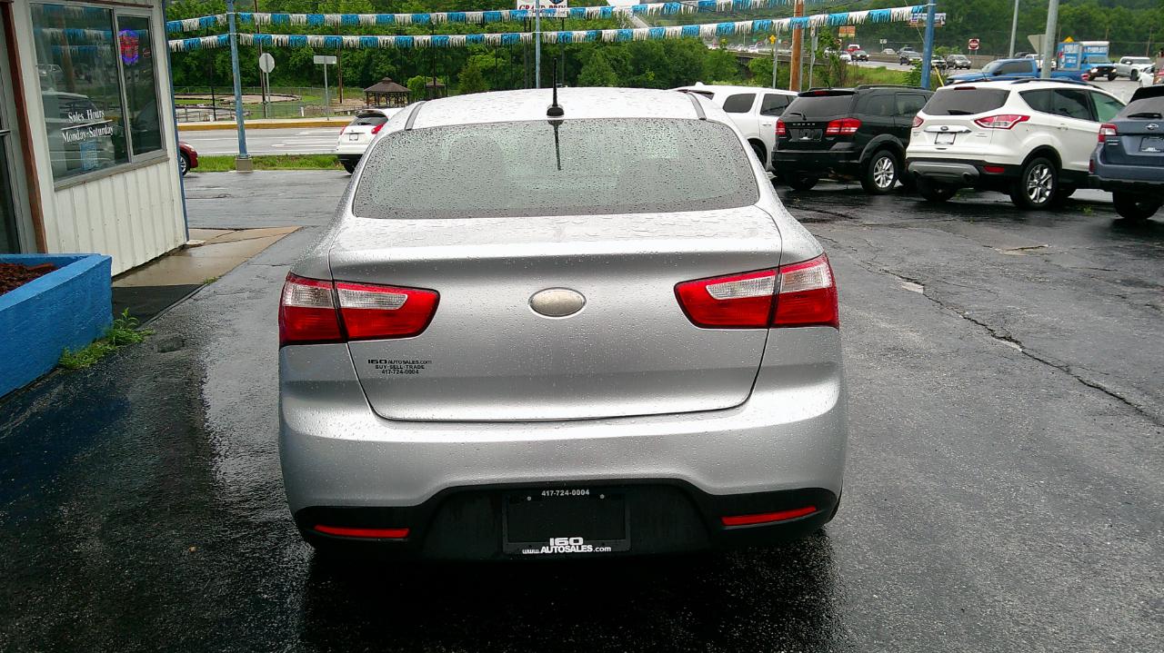 Kia Rio 4dr Sdn Auto LX 2014