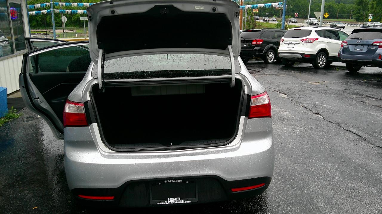 Kia Rio 4dr Sdn Auto LX 2014