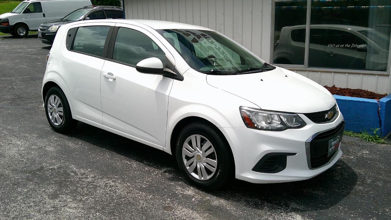 Chevrolet Sonic 5dr HB LT w/1FL 2020